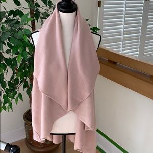 Look shawl vest